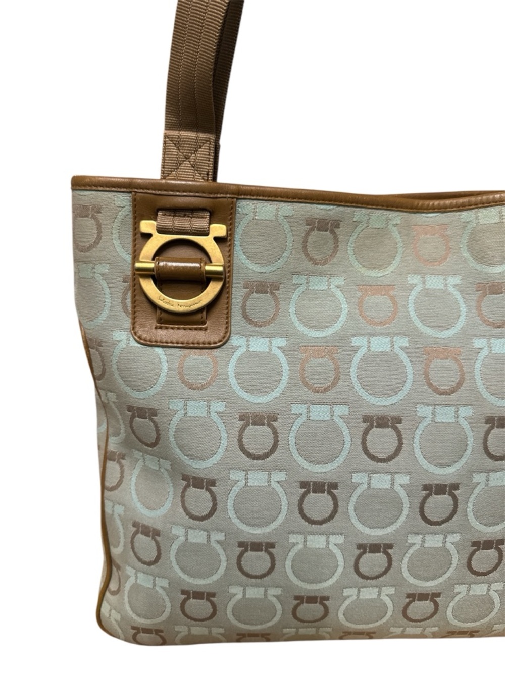 Salvatore Ferragamo Mint & Tan Gancini Logo Tote with COA - Picture 6 of 11